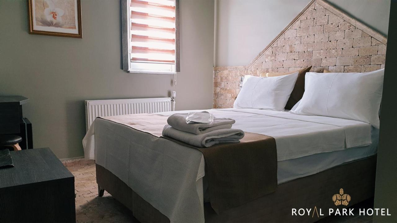 Royal Park Hotel Corlu Bed And Breakfast Tekirdağ Exterior photo