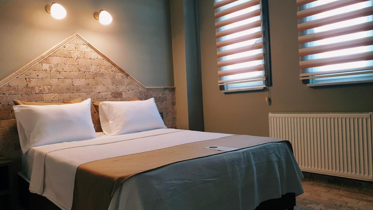 Royal Park Hotel Corlu Bed And Breakfast Tekirdağ Exterior photo