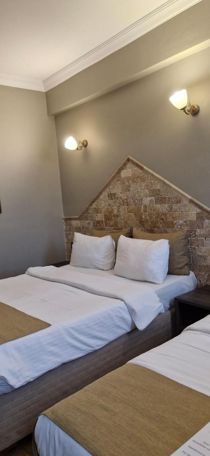 Royal Park Hotel Corlu Bed And Breakfast Tekirdağ Exterior photo